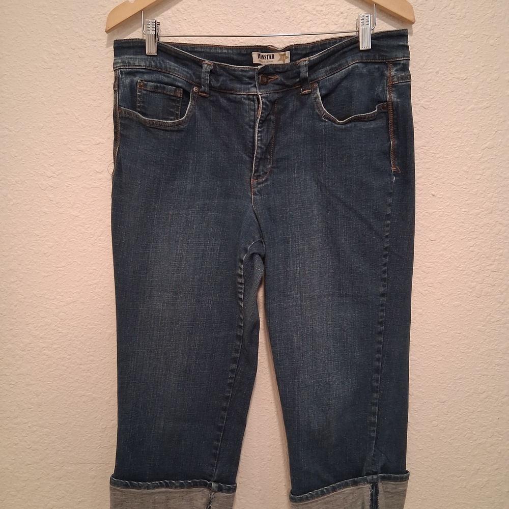 Women's Jeanstar Premium Denim Capri Style Jeans : Size 14 : 5 Pocket Design